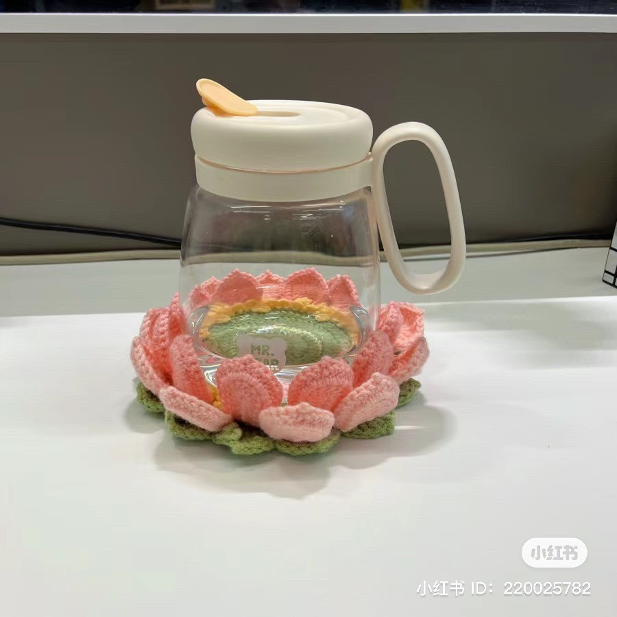 Hướng dẫn móc lót ly hình hoa sen màu hồng