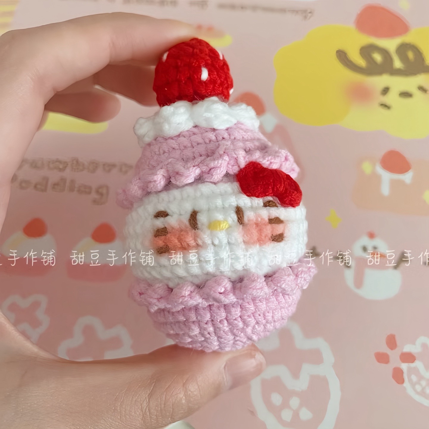 Hướng dẫn móc Macaron Kitty dễ thương, màu hồng và vàng