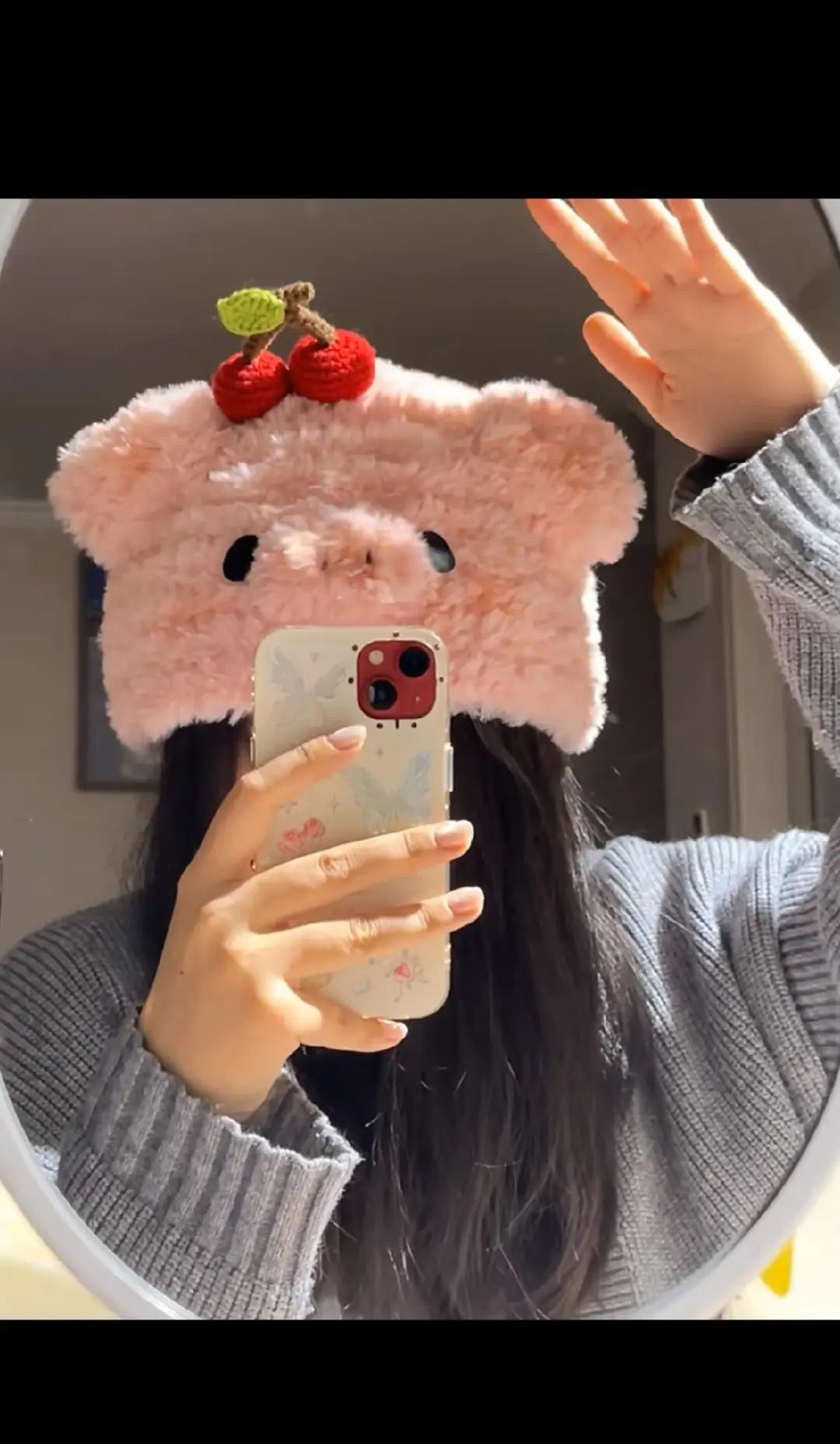 Hướng dẫn móc mũ heo màu hồng và quả cherry