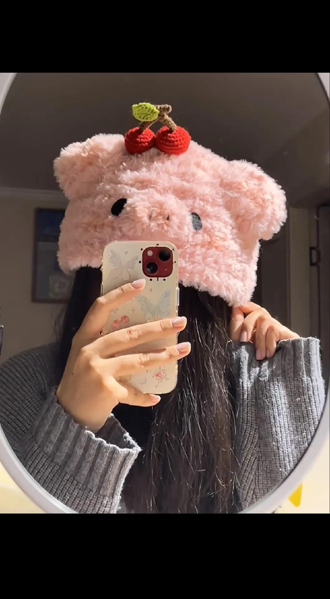 Hướng dẫn móc mũ heo màu hồng và quả cherry