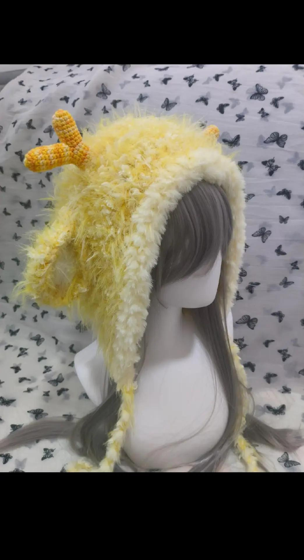 Hướng dẫn móc mũ tuần lộc màu vàng lông xù