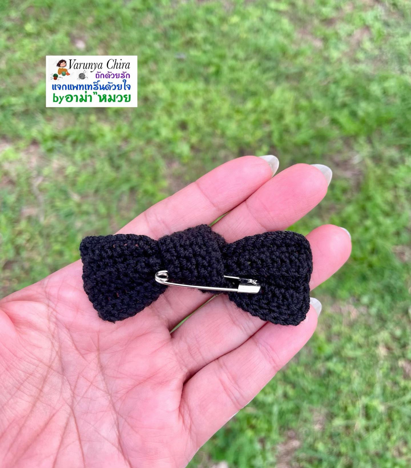 Hướng dẫn móc nơ cổ bướm màu đen