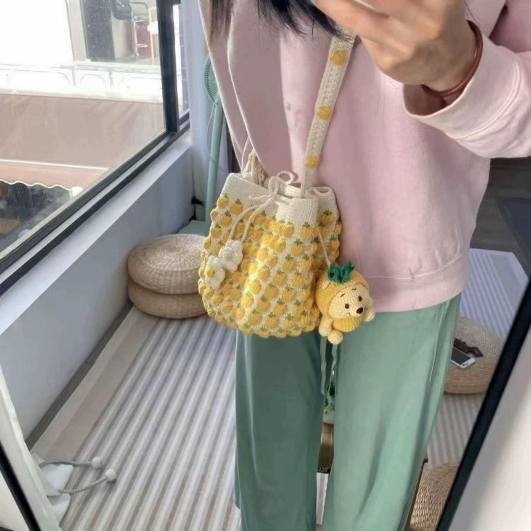 Hướng dẫn móc túi len quả dứa màu vàng và trắng kèm gấu bông