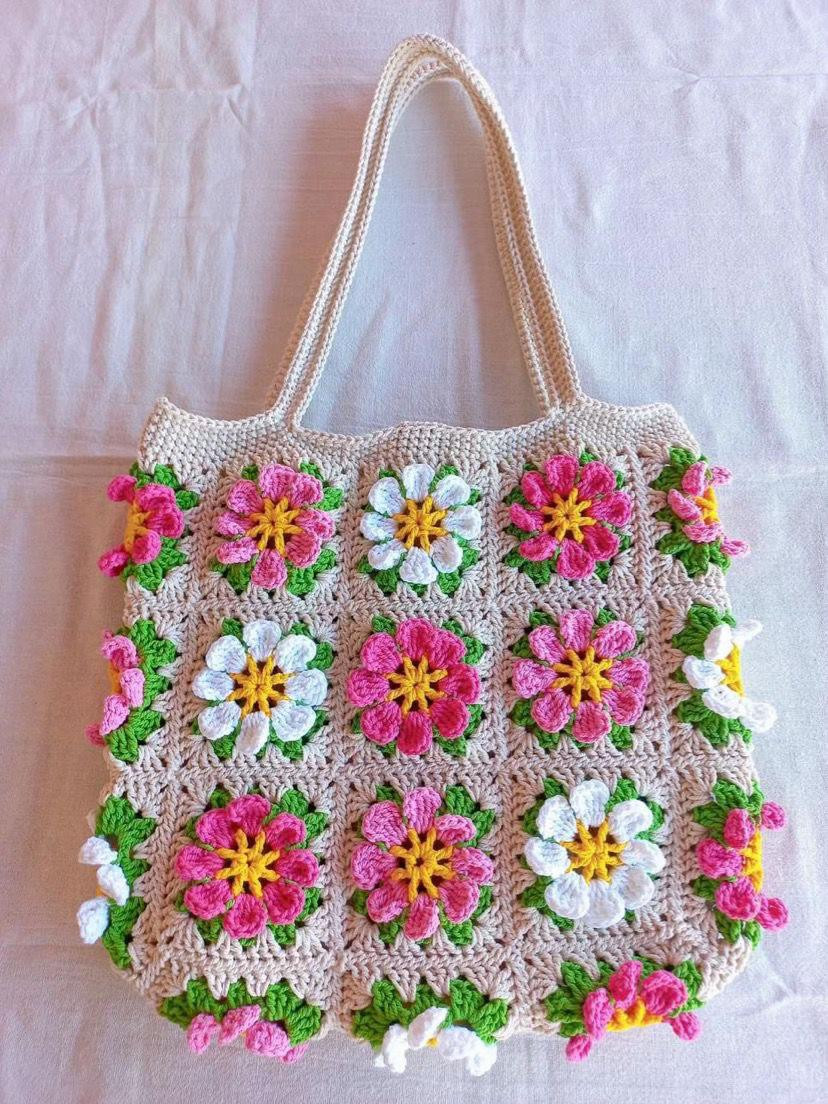 Hướng dẫn móc túi tote hoa văn nổi màu sắc (3D Flower Tote Bag Pattern)