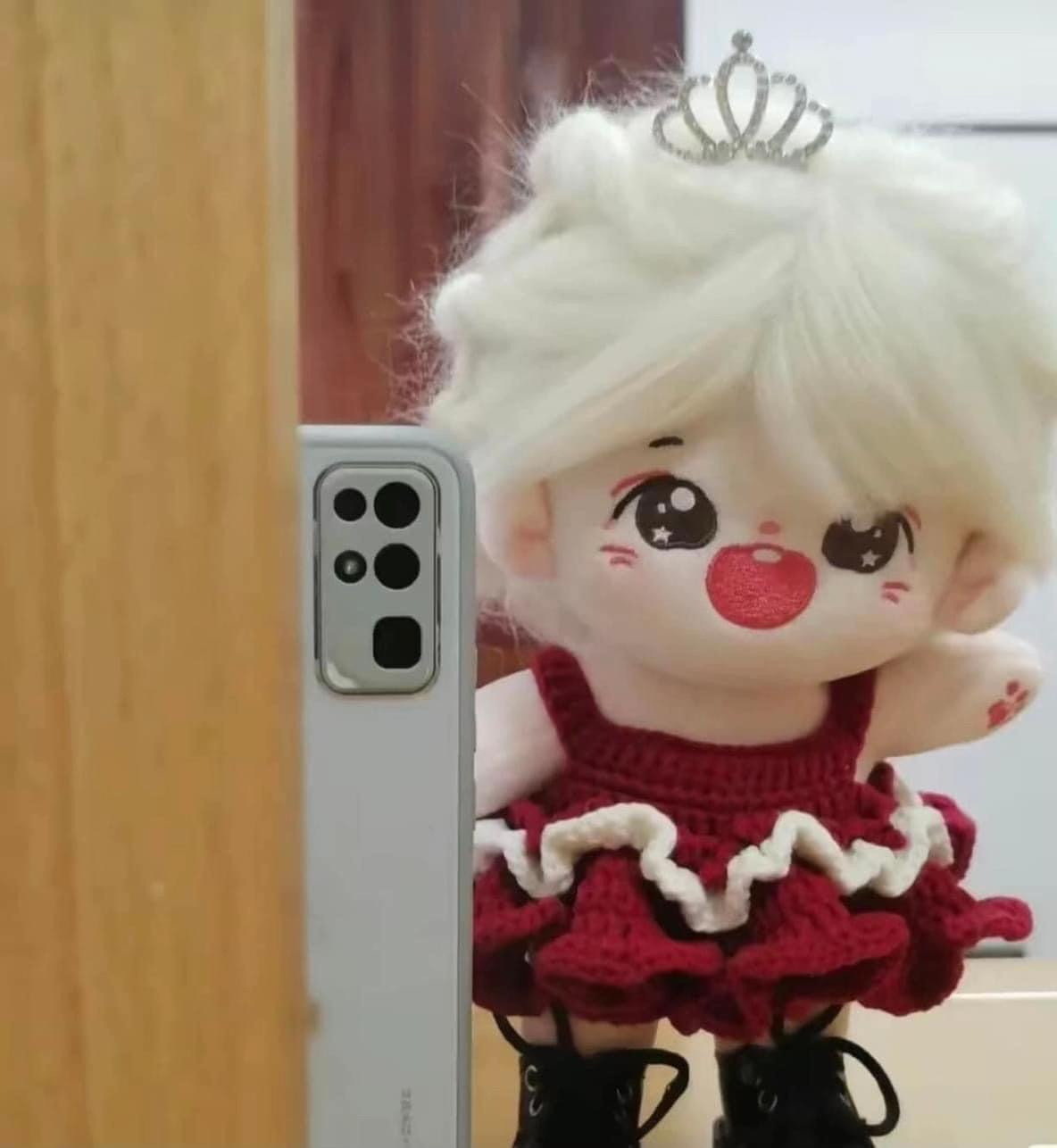 Hướng dẫn móc váy búp bê màu xanh lá và đỏ