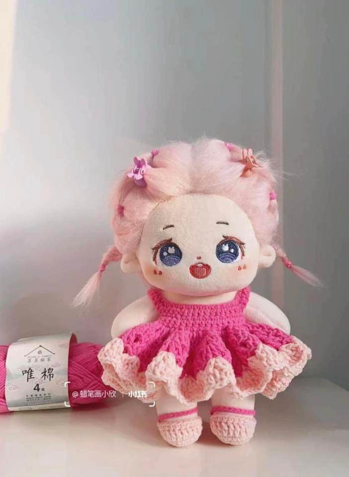 Hướng dẫn móc váy búp bê màu xanh lá và đỏ