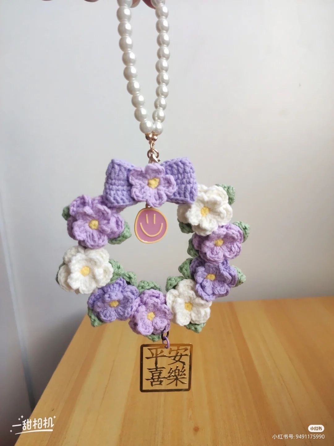 Hướng dẫn móc vòng hoa treo xe màu tím hồng