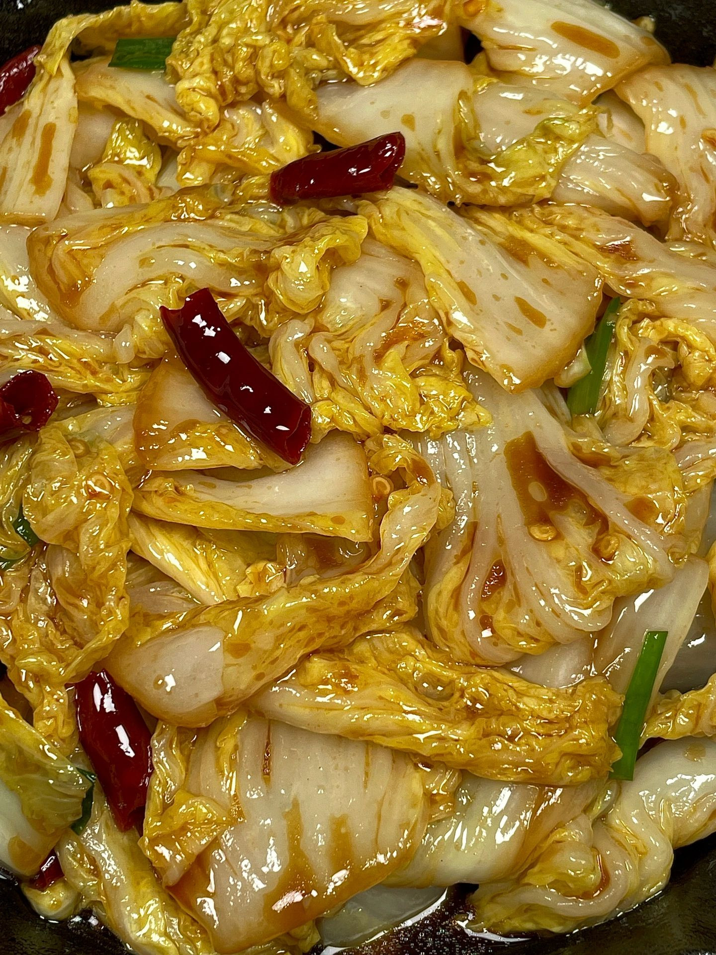 Hướng dẫn nấu món cải thảo xào tỏi ớt đơn giản, ngon miệng