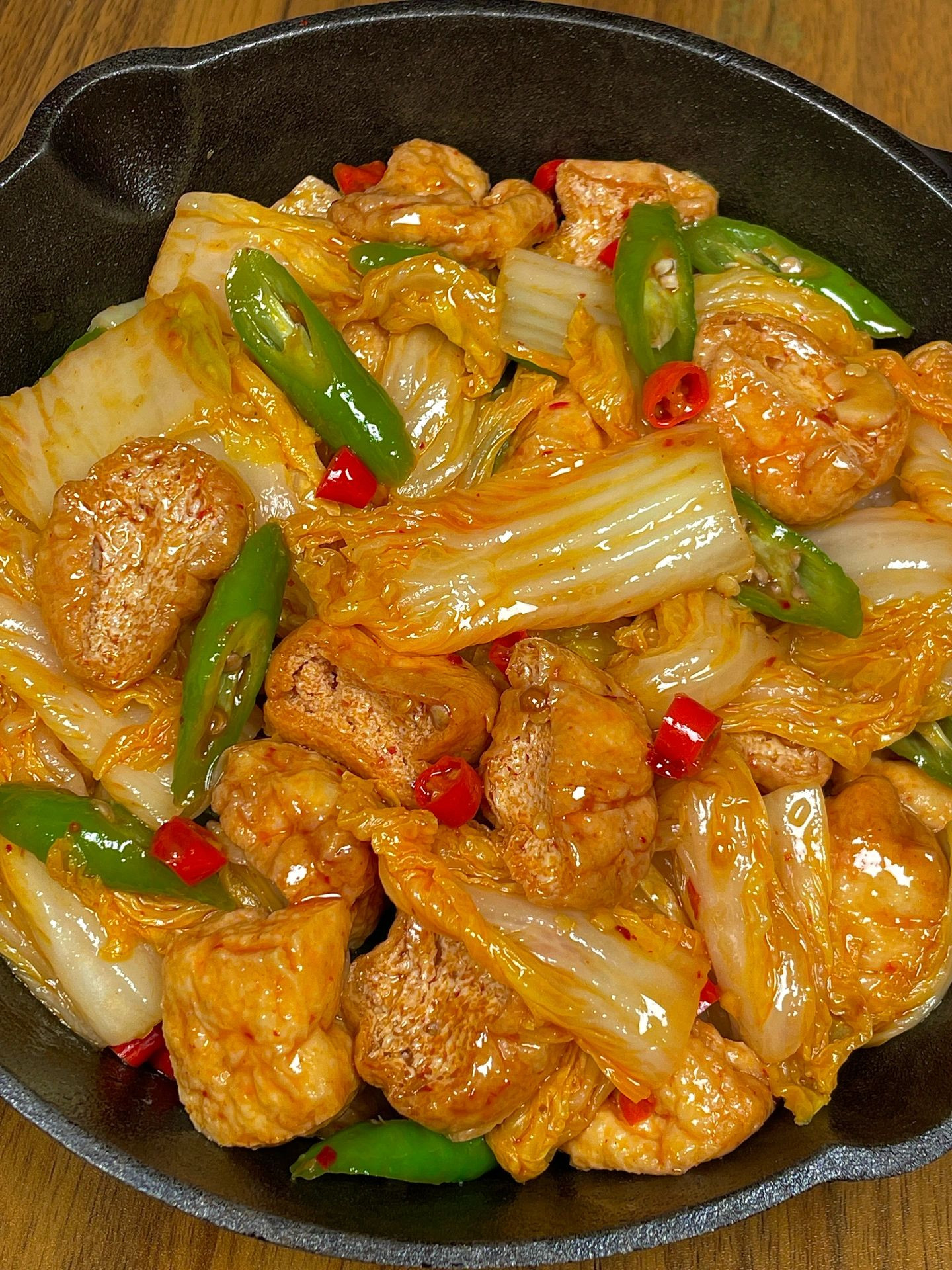 Hướng dẫn nấu món đậu hũ chiên xào cải thảo và ớt chuông