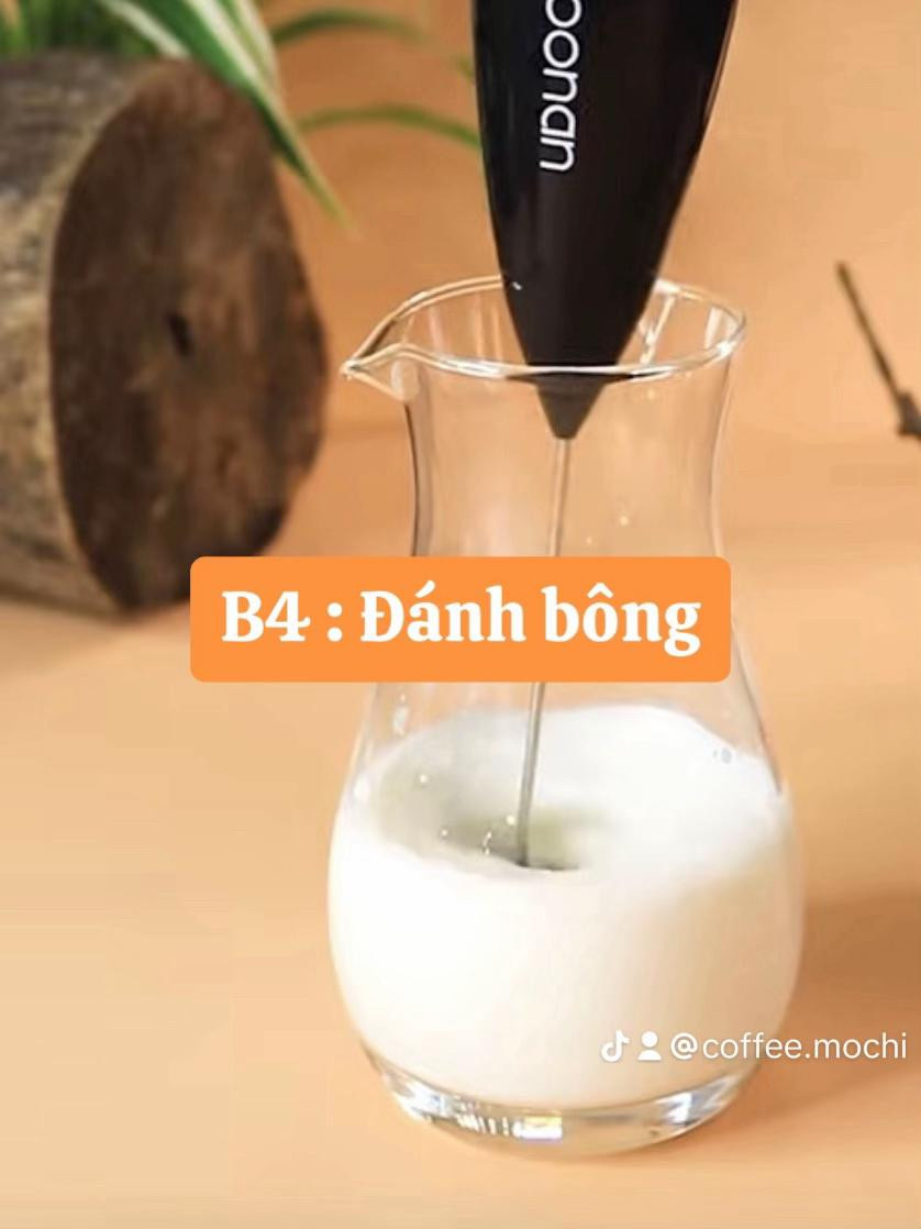 Hướng dẫn pha chế Cà phê sữa dừa mát lạnh với nước cốt dừa và sữa tươi