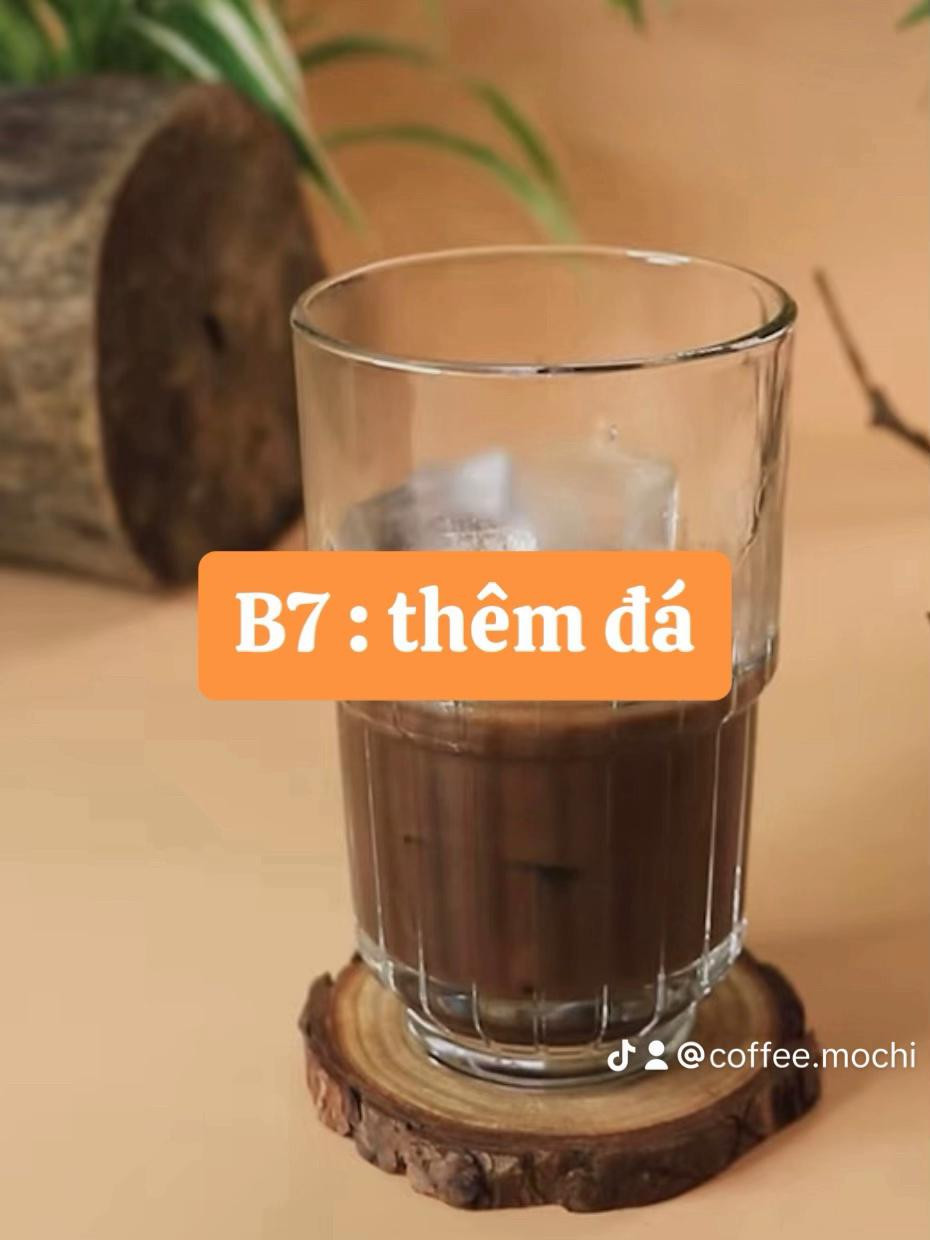 Hướng dẫn pha chế Cà phê sữa dừa mát lạnh với nước cốt dừa và sữa tươi