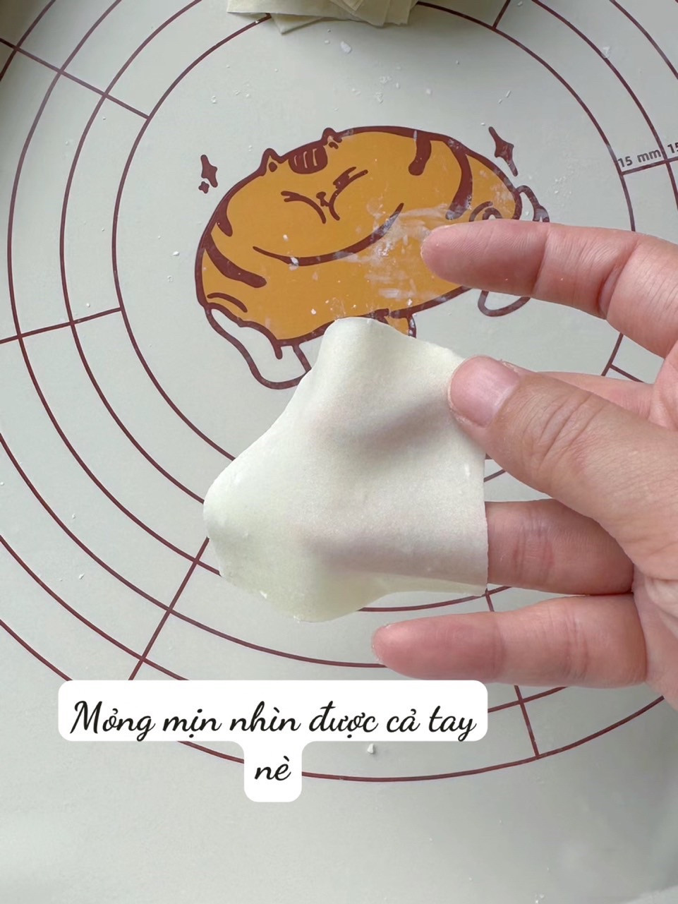 Hướng dẫn tự làm vỏ hoành thánh mỏng mềm không muối, công thức đơn giản thành công ngay lần đầu