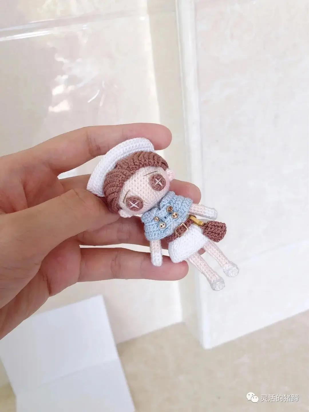 Idol Crochet Pattern for Identity V Doctor Emily