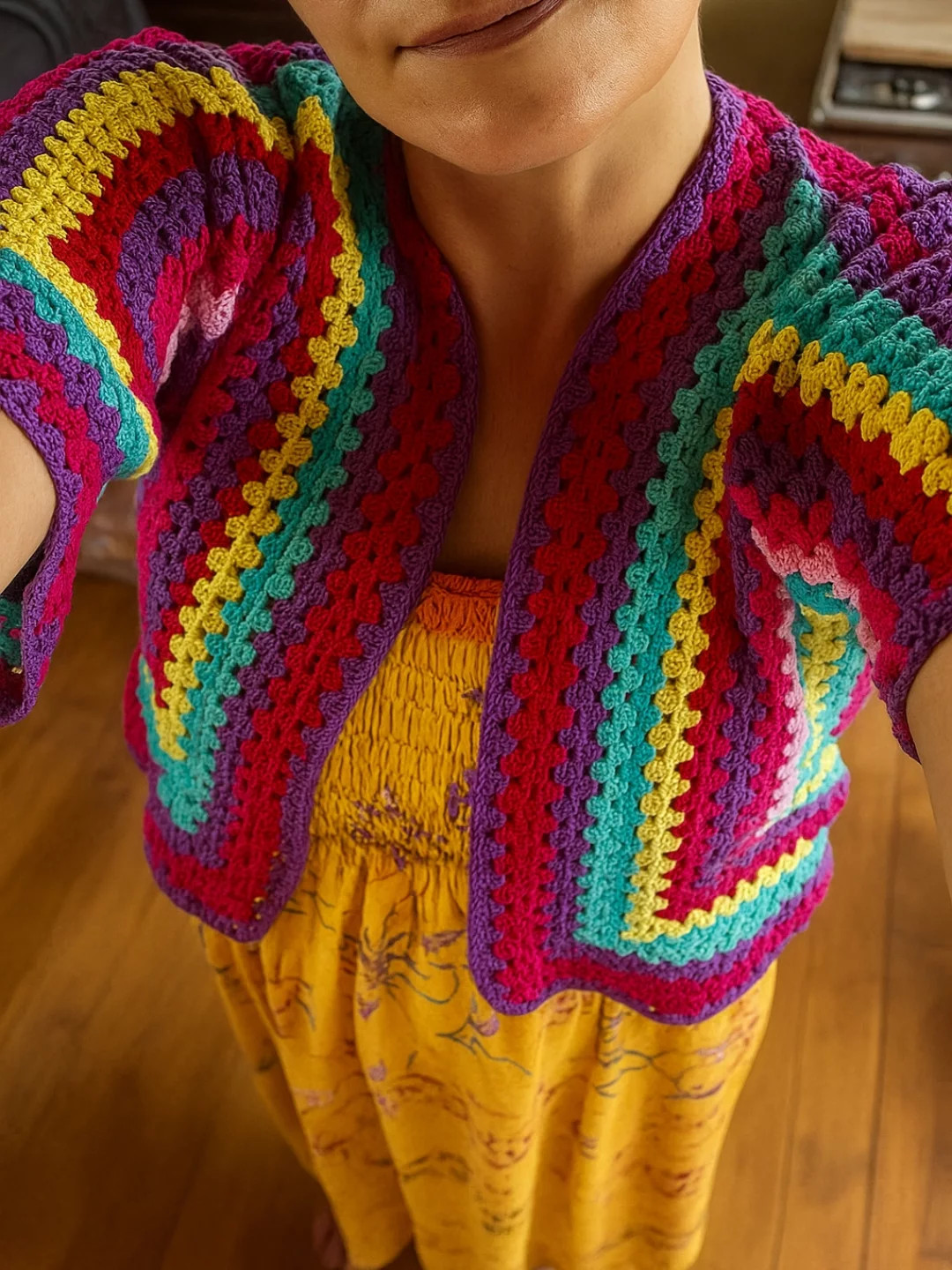 Il Giacchetto Granny Hygge: Giacca Esagonale Colorata con Chart
