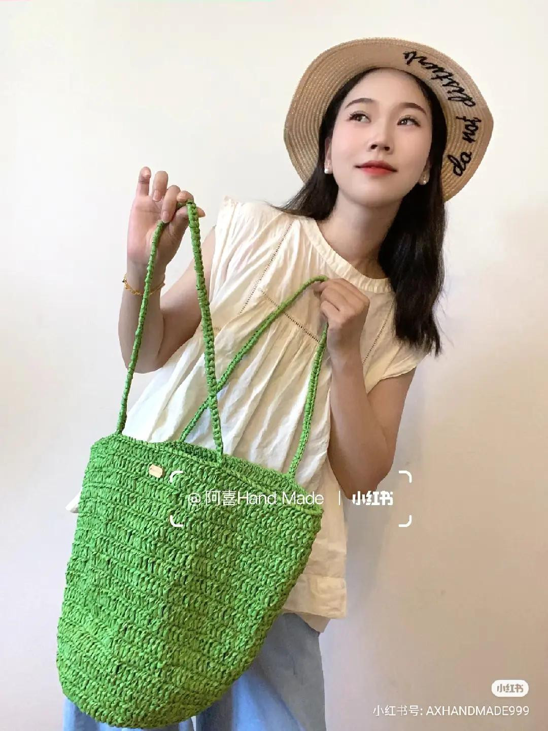 Japanese Crochet Pattern: Braiding Bag and Cago Bag with Bamboo Handle