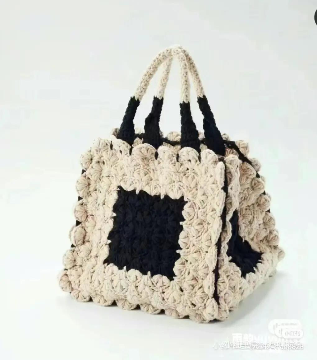 Japanese Crochet Pattern for Striped Border Tote Bag and One-Handle 2-Way Shoulder Bag