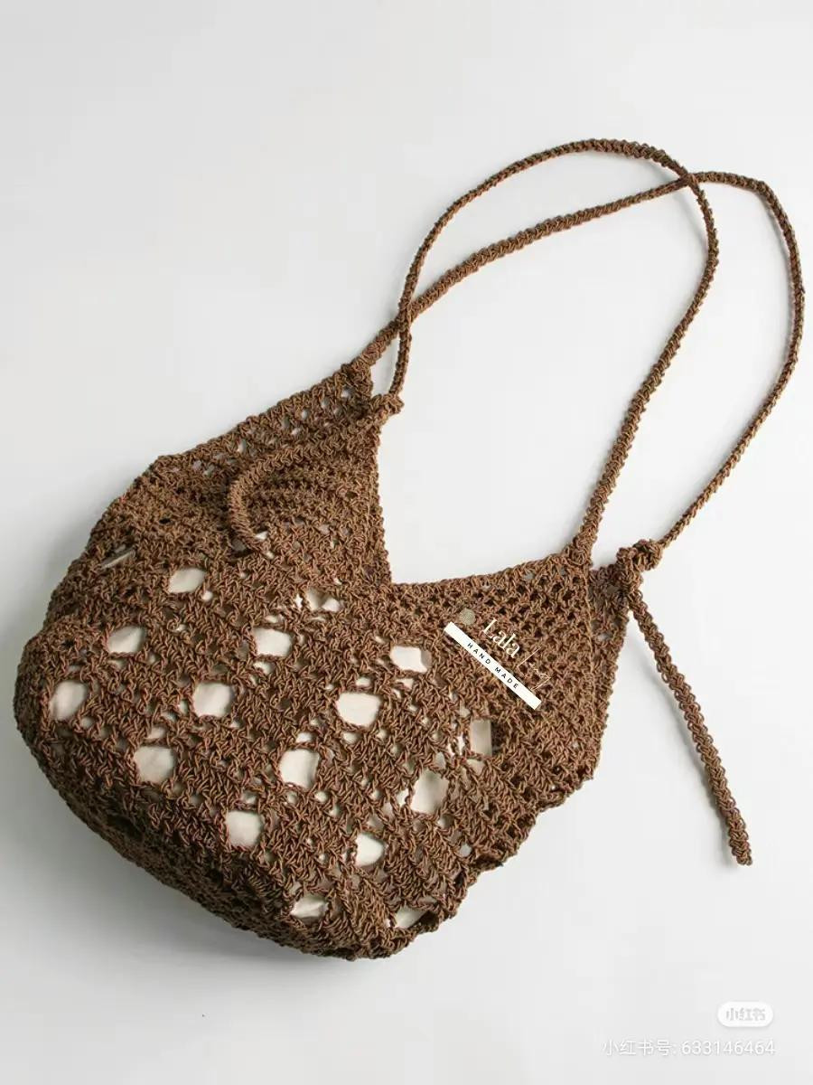 Japanese Crochet Patterns: Round Bag, Glasses Case and Top