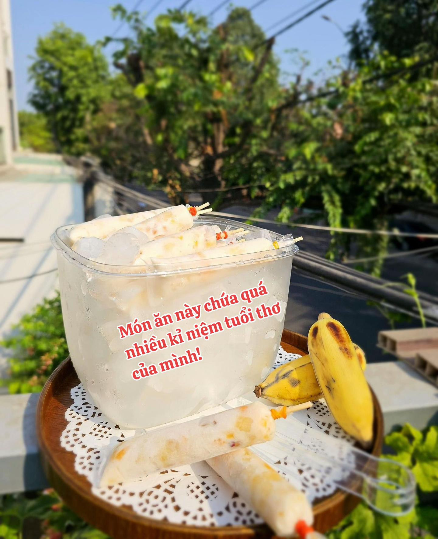 Kem chuối món ăn của tuổi thơ: Công thức làm kem chuối mứt dừa, mít và đậu phộng tại nhà đơn giản