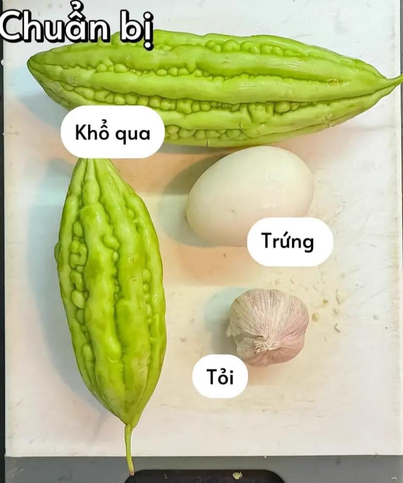Khổ Qua Xào Trứng: Hướng Dẫn Chi Tiết Từ Chuẩn Bị Nguyên Liệu Đến Hoàn Thành Món Ăn Ngon