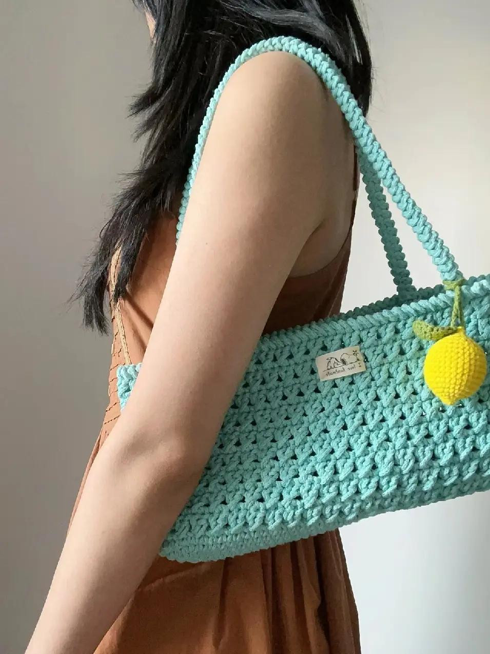 Lemon Crochet Tote Bag Pattern with Chart and Instructions