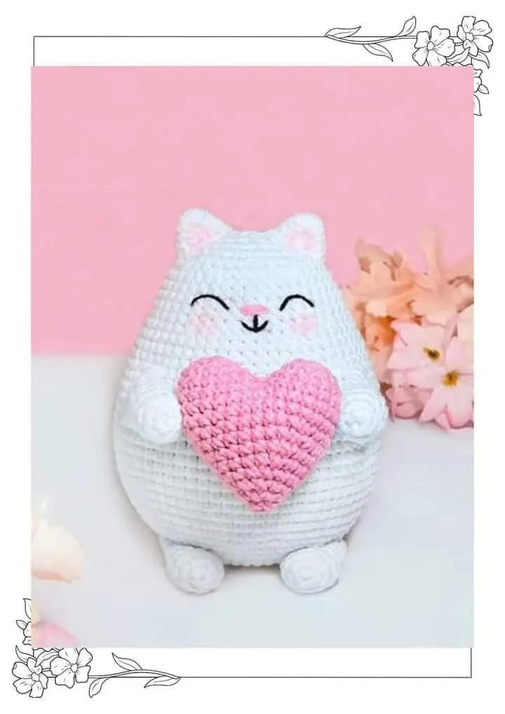 Lindo Corazon Gatito Amigurumi - Tutorial Crochet Kitty Cat with Heart