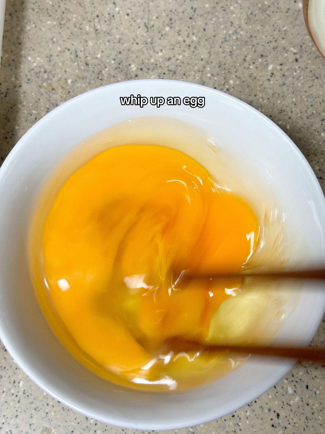 Make Oyakudon with me: Quick and easy Japanese chicken and egg rice bowl recipe