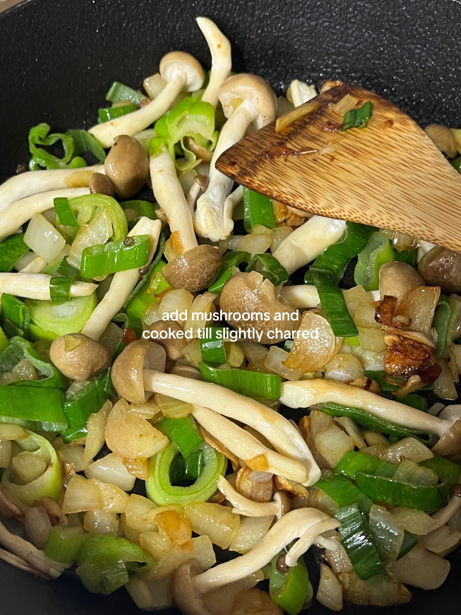 Make Soondubu Shakshuka with me: Fusion spicy noodle soup recipe