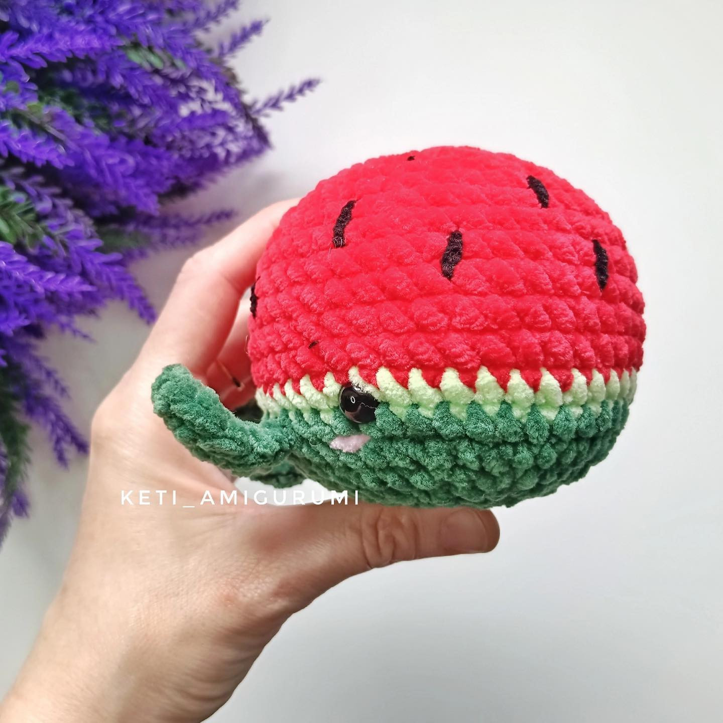 Мастер класс: Арбузный котёнок, схема вязания крючком