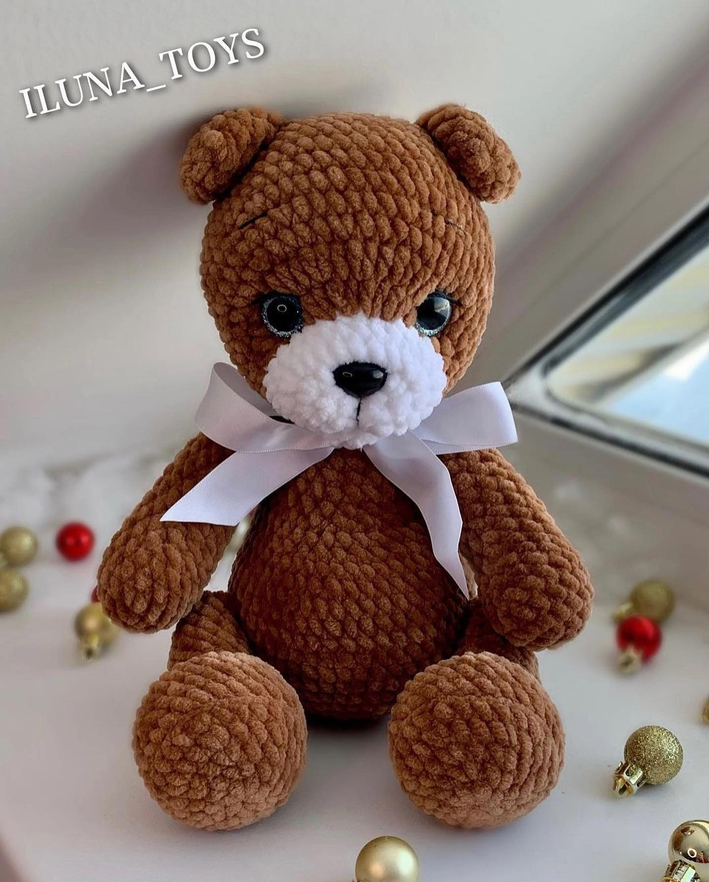 Мастер-класс по вязанию амигуруми: Мишка Денни (Denny Bear) от ILUNA TOYS
