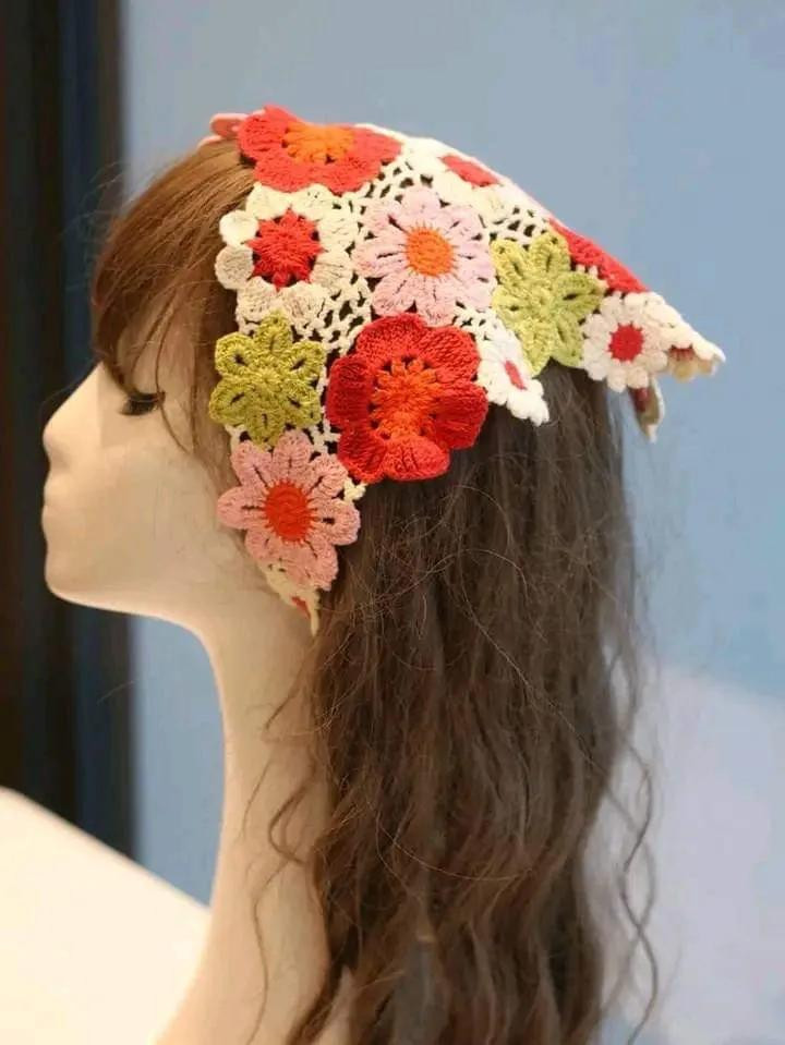 Mẫu móc khăn ruy băng hoa nhiều màu sắc