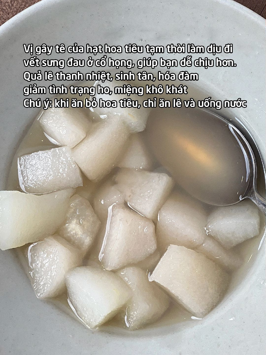 Mẹo dân gian chữa ho: Lê hấp hoa tiêu và Cam hấp muối