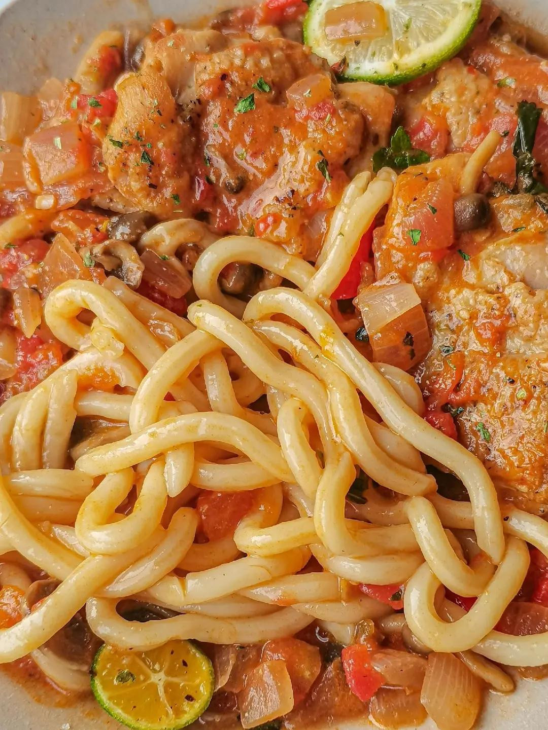 Mì Udon Gà Xào Sốt Tôm Yum Nấm Hải Sản, Công Thức Chi Tiết