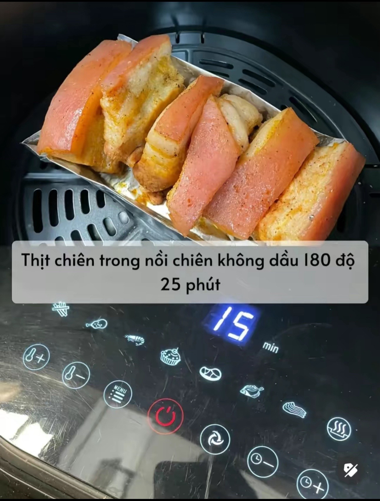 Mì Xào Thịt Chiên Ngũ Vị: Công Thức Chi Tiết Từ Sơ Chế Đến Hoàn Thành