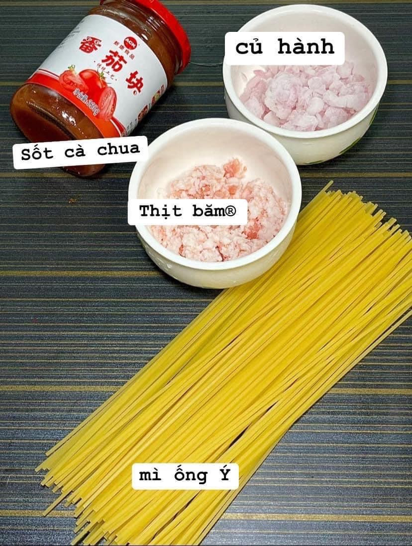 Mì Ý sốt thịt băm