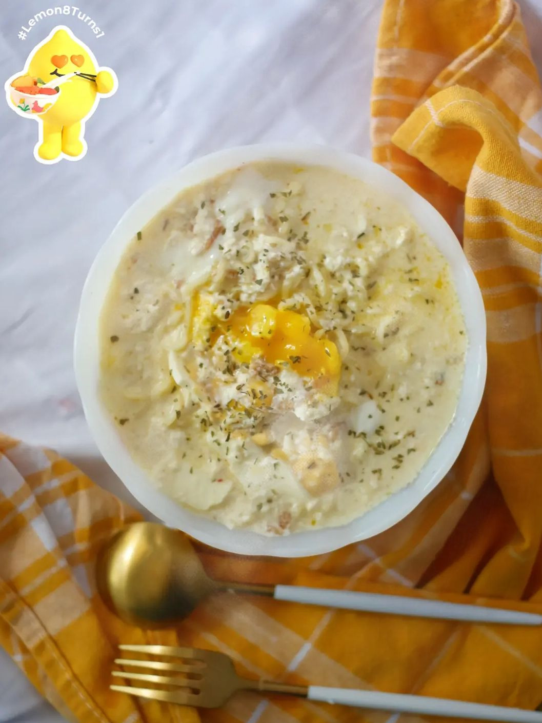 Mie Susu Creamy Indomie Kari Ayam với trứng và phô mai