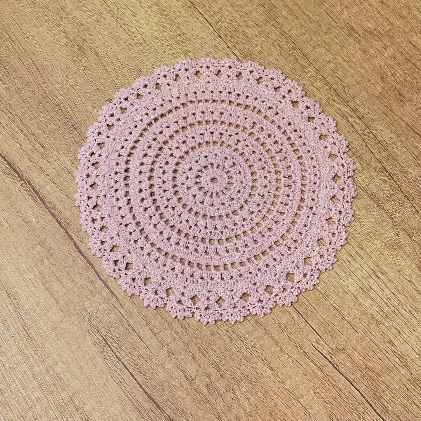 Mini Crochet Doily Pattern - Pink Iris Thread Chart