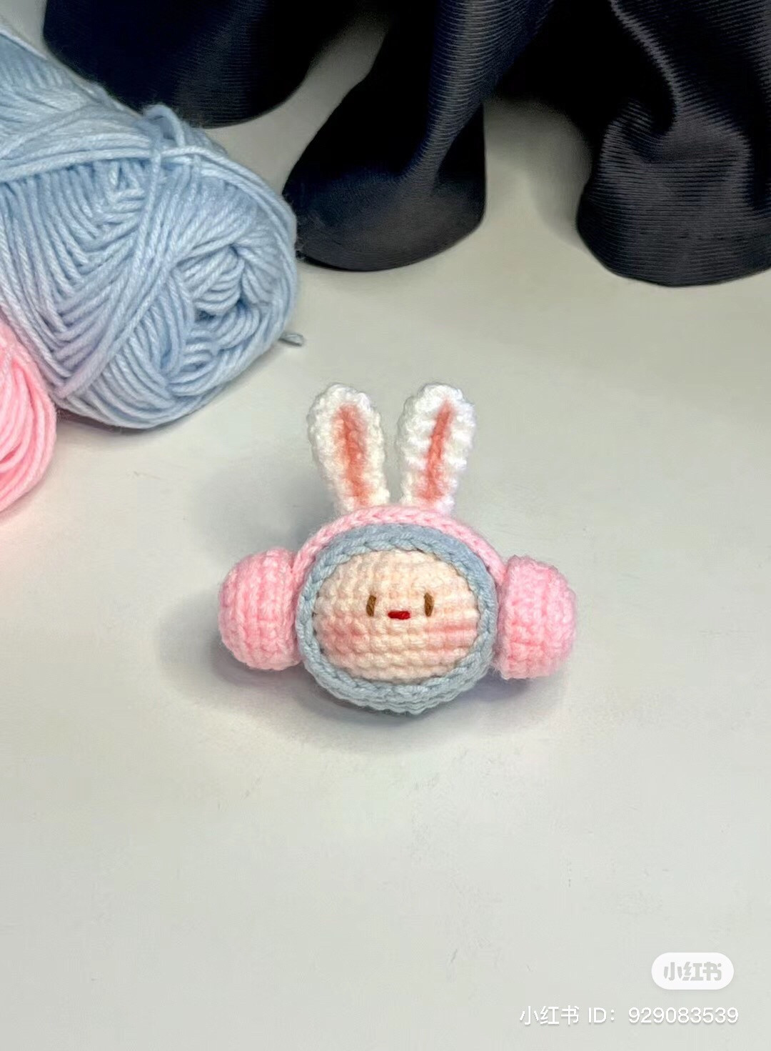 Mini Headphone Bunny Amigurumi Pattern