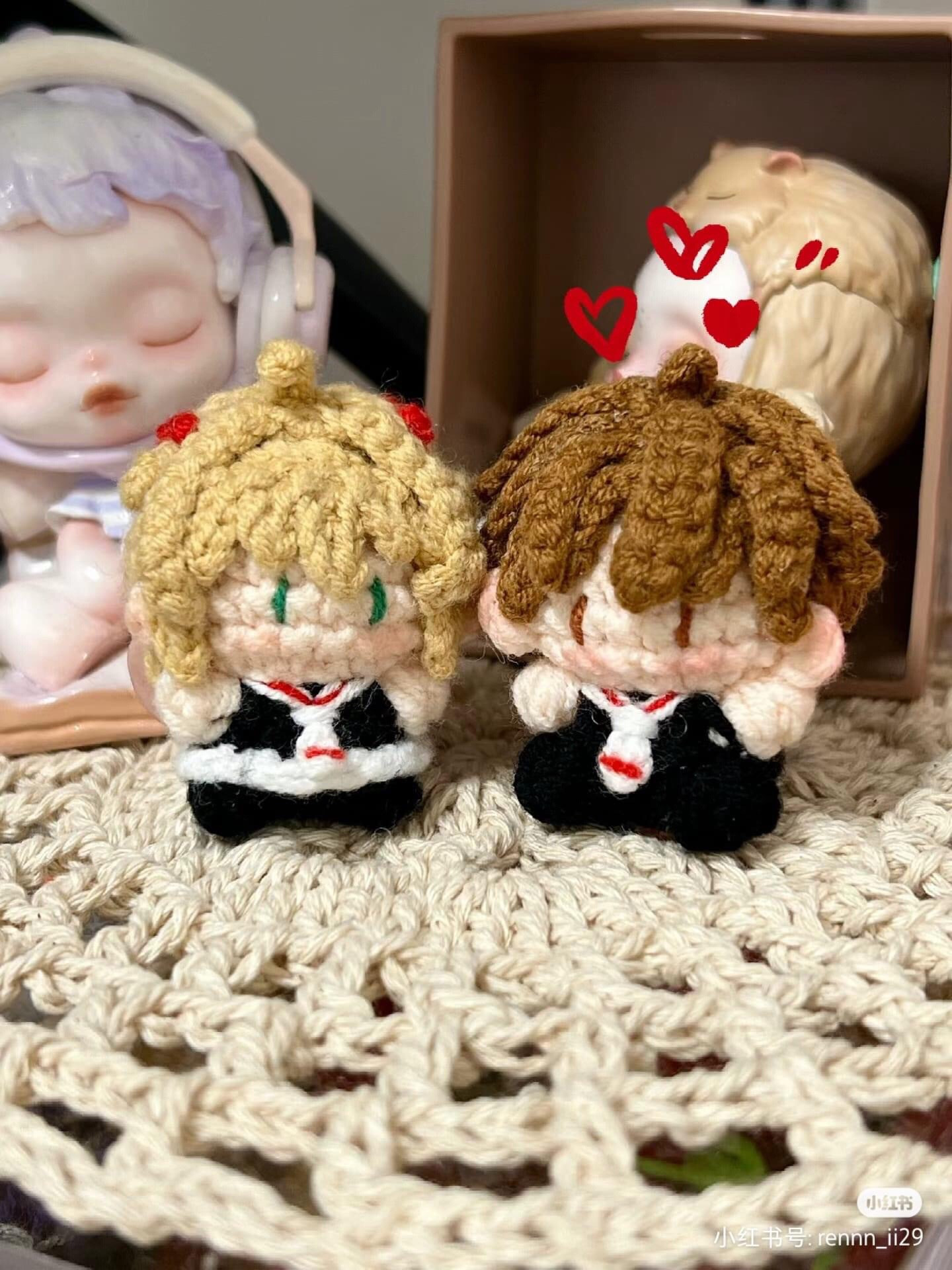 Mini Wolf Crochet Doll Pattern - Cute Amigurumi Tutorial Chart