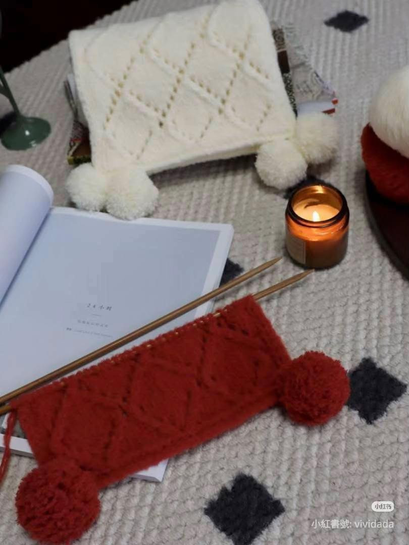 Moose Knitted Scarf Pattern with Pom Poms and Diamond Stitch