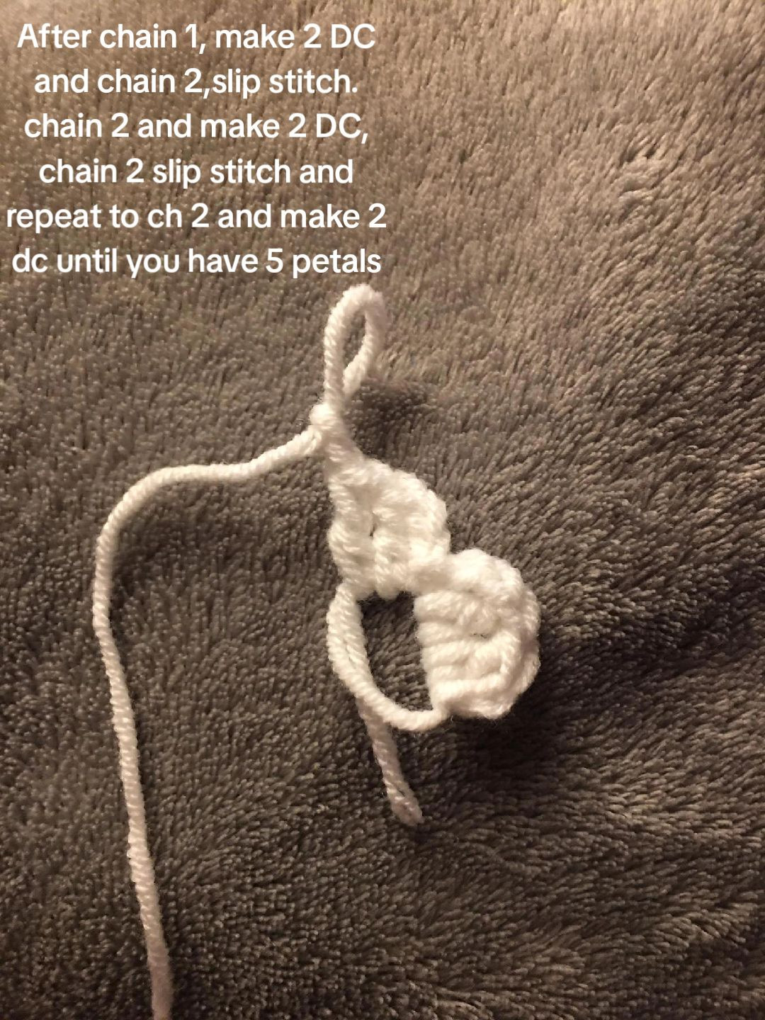 Myosotis Crochet Flower Pattern Tutorial