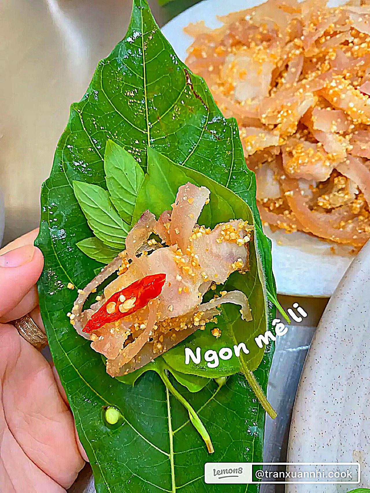 Nem Thính Từ Bì Heo: Hướng Dẫn Chi Tiết Cách Làm Nem Thính Da Heo Ngon Miệng