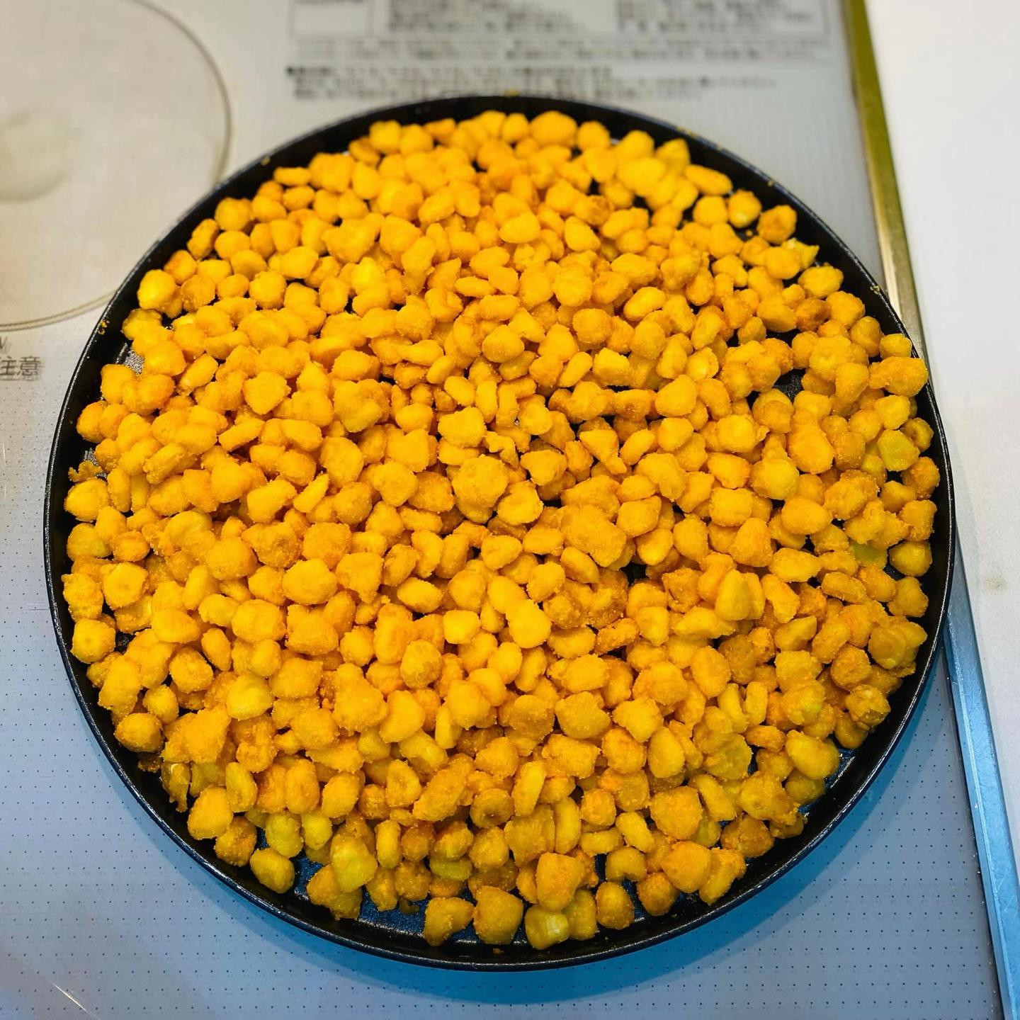 Ngô chiên lắc phô mai giòn tan, món ăn vặt đơn giản từ ngô ngọt, bột chiên giòn và trứng gà