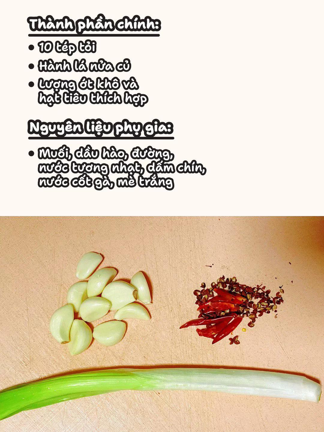 Nước chấm đa năng tự làm: Công thức nước sốt tỏi ớt, hành lá và hạt tiêu siêu ngon chấm gì cũng hợp