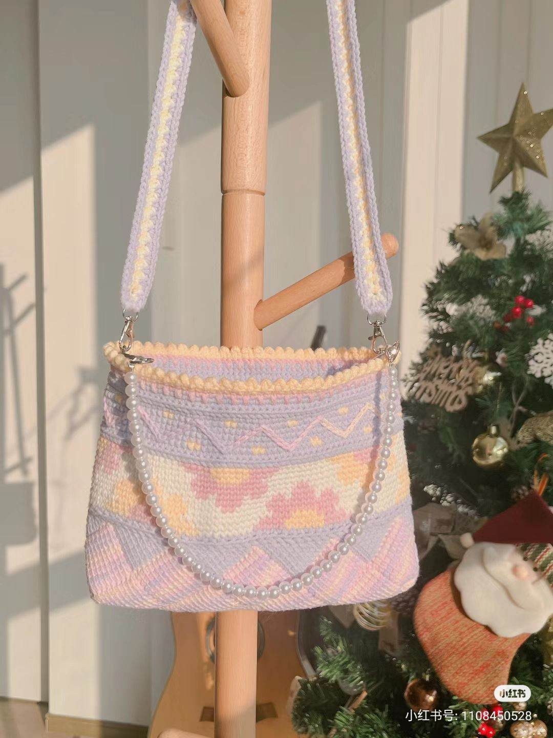 Pastel Flower Crochet Bag with Pearl Strap and Chart