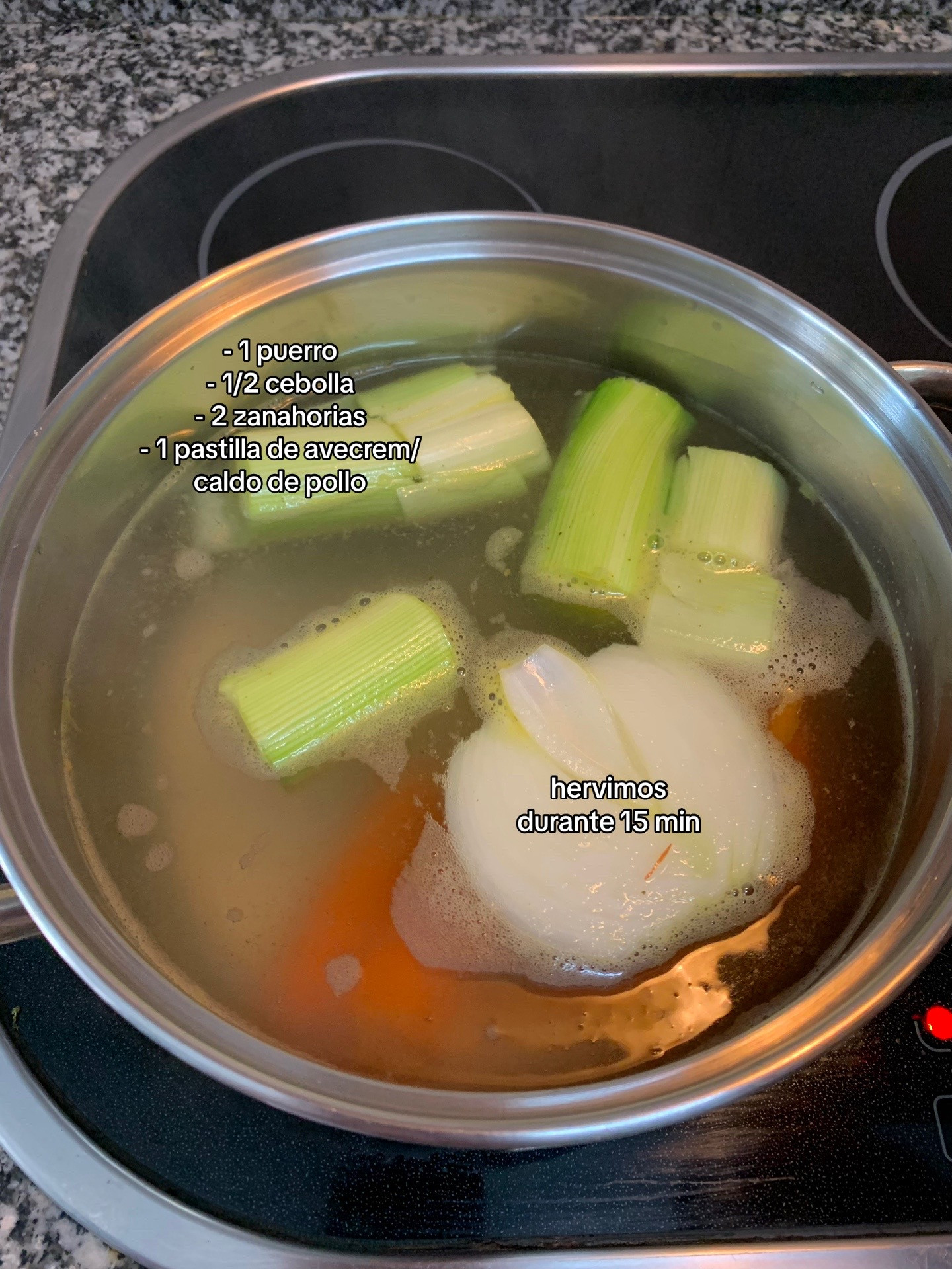 Pastina con verduras y parmesano: receta fácil de sopa italiana