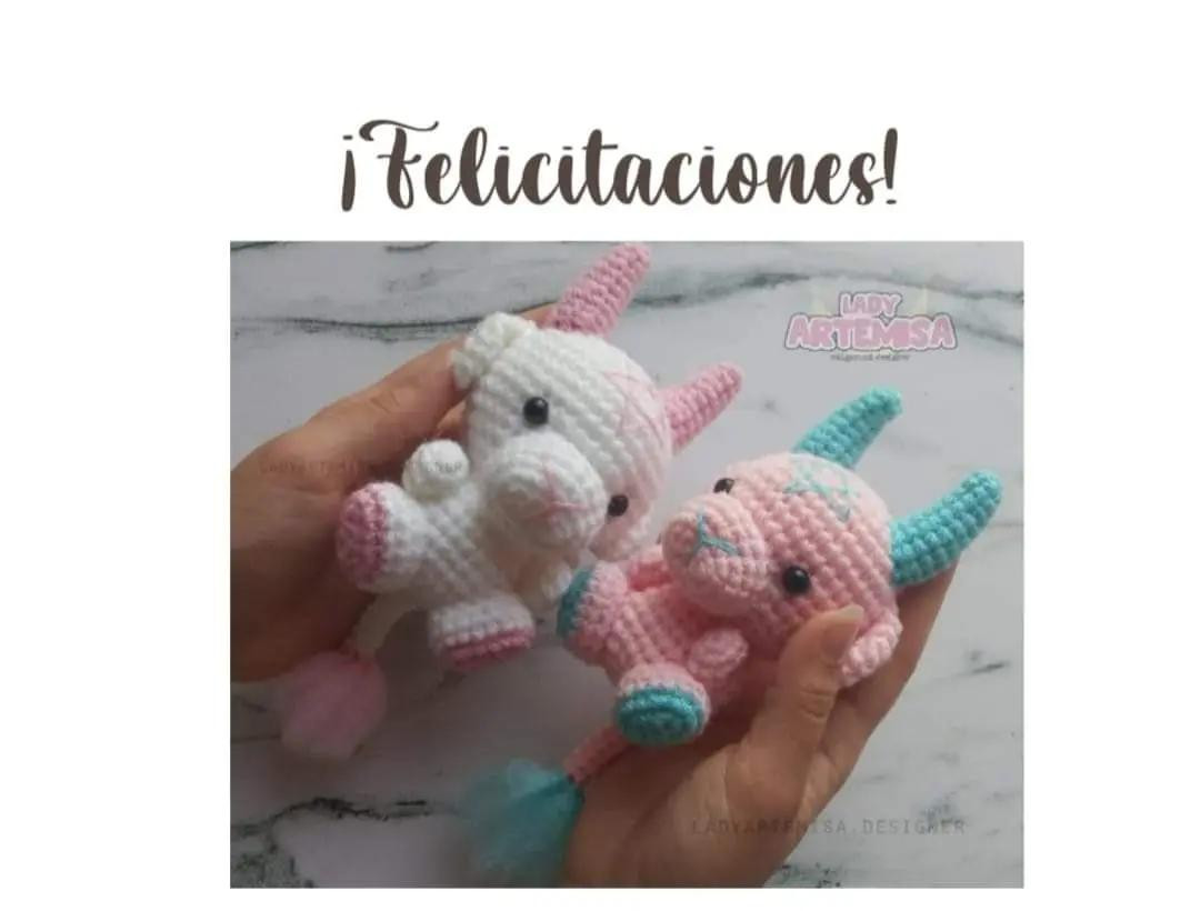 Patrón amigurumi gratuito Baby Baphomet: búp bê quỷ dễ thương với sừng và ngôi sao, hướng dẫn chi tiết bằng tiếng Tây Ban Nha