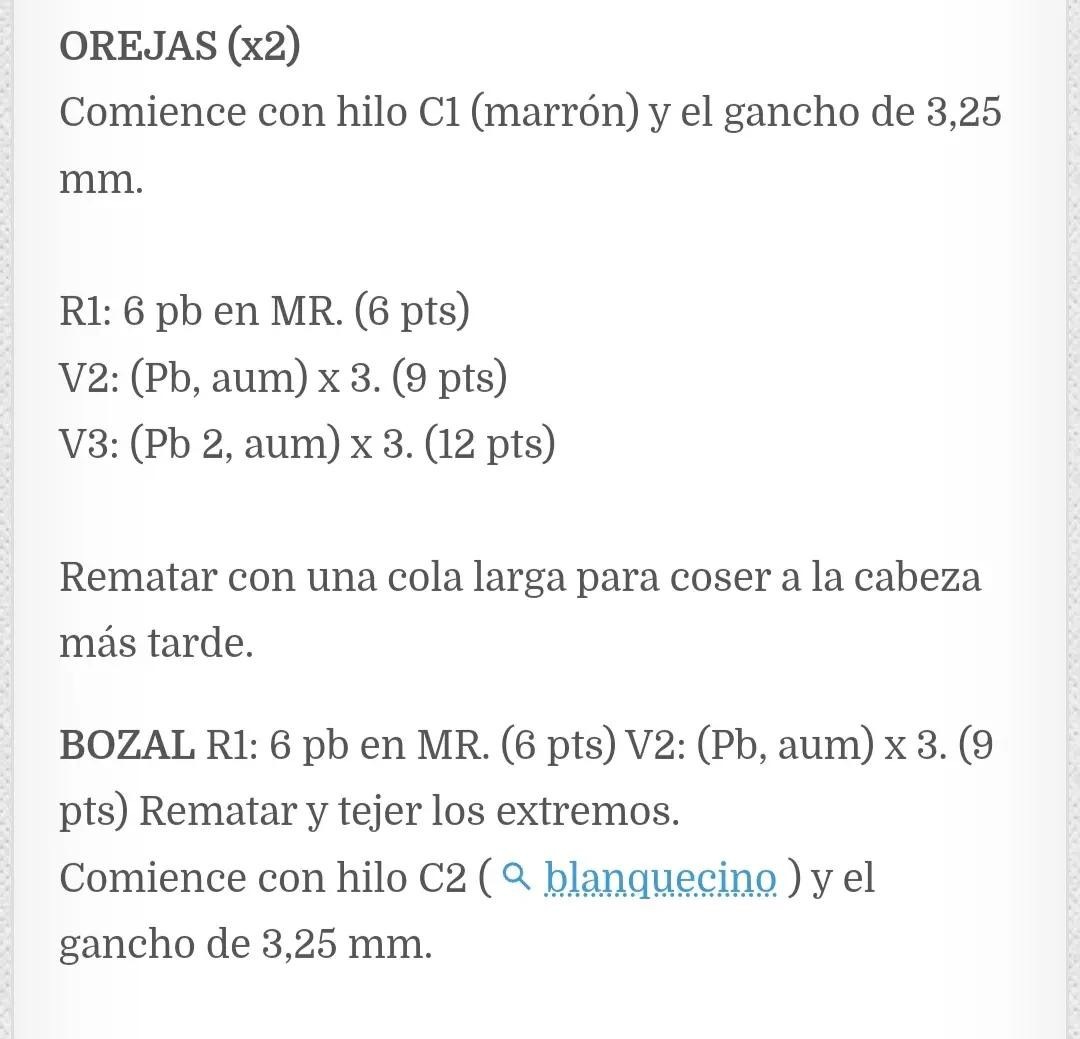 Patrón Amigurumi Oso Navideño: Guía de Tejido a Crochet con Suéter Verde y Bufanda Roja