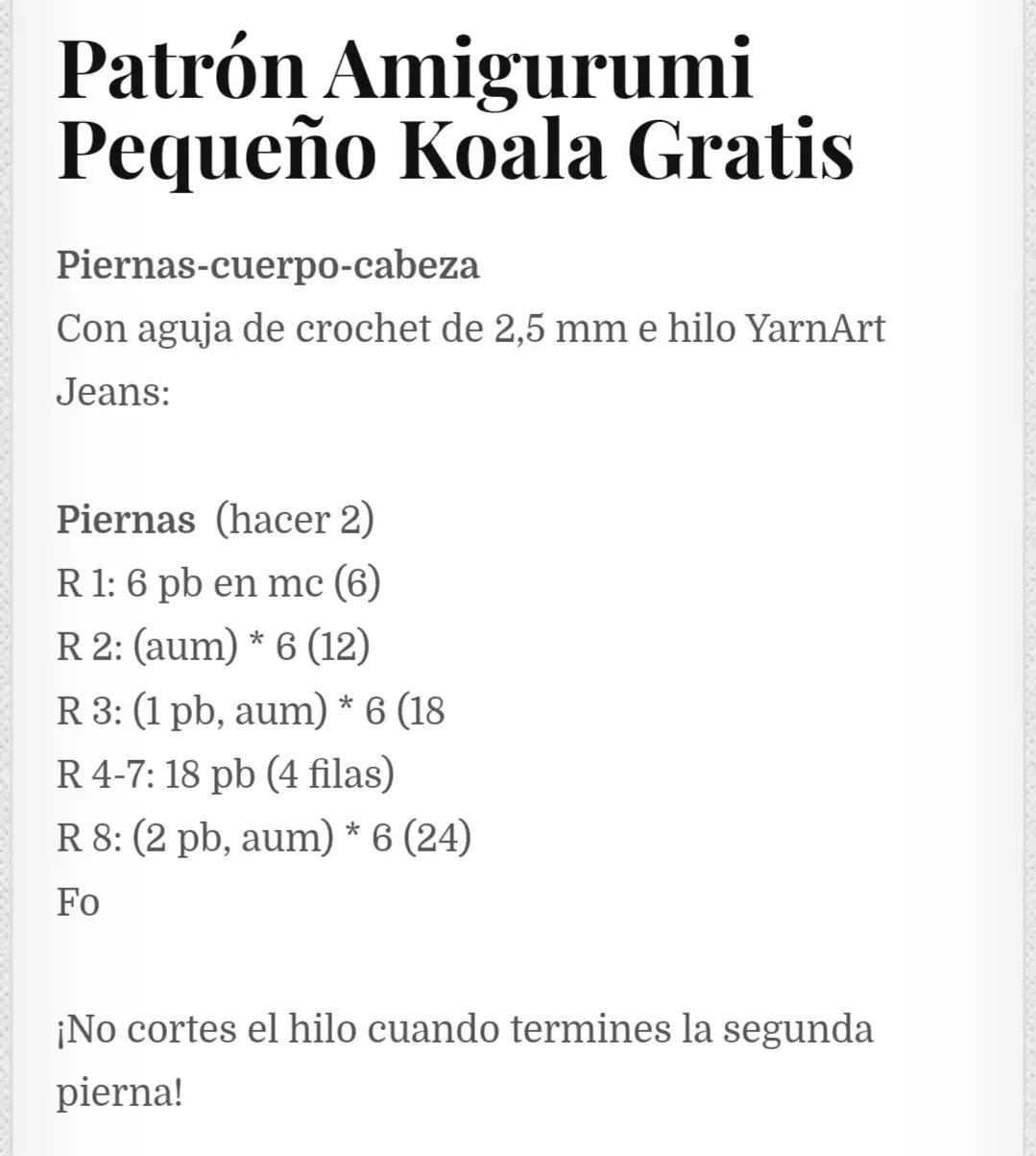 Patrón Amigurumi Pequeño Koala Gratis con cuello azul y materiales detallados
