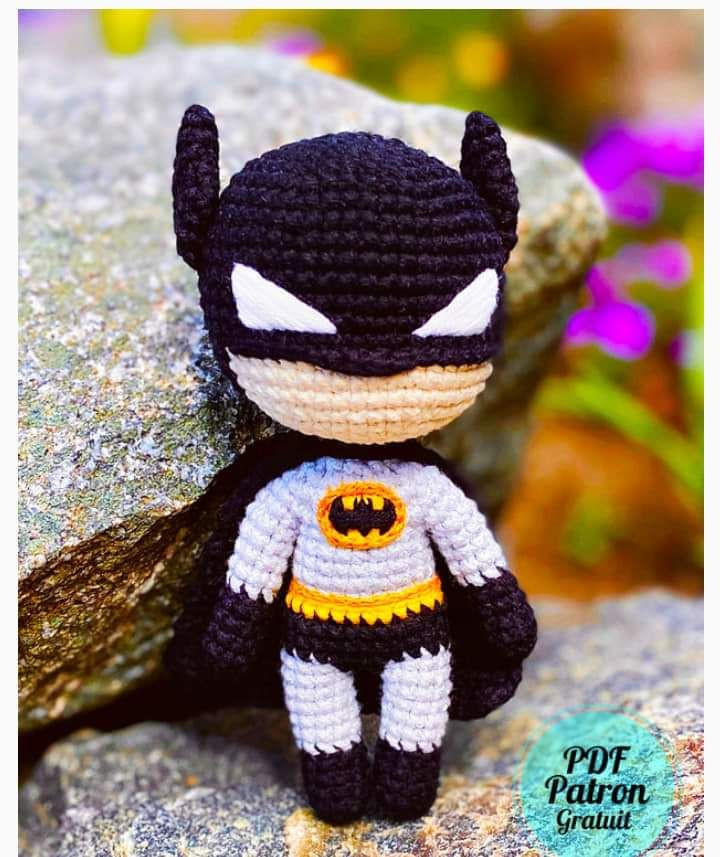 Patrón de Amigurumi Batman: El Caballero Oscuro