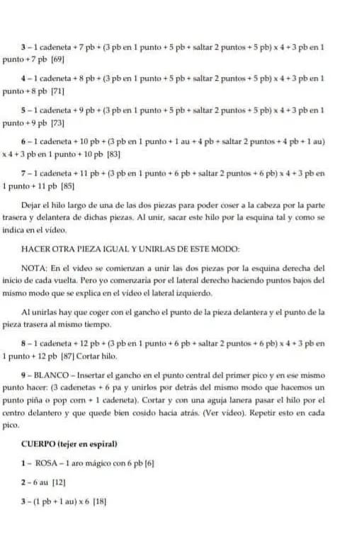 Patrón de Amigurumi Dinosaurio Triceratops Rosa